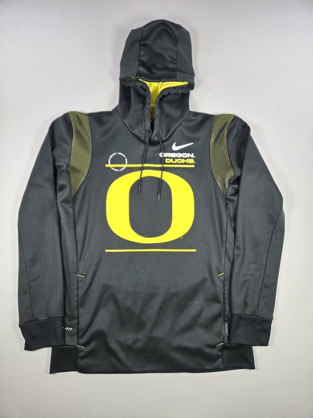 Nike Oregon Ducks 2021 Sideline Performance Hoodie EUC Medium Rare